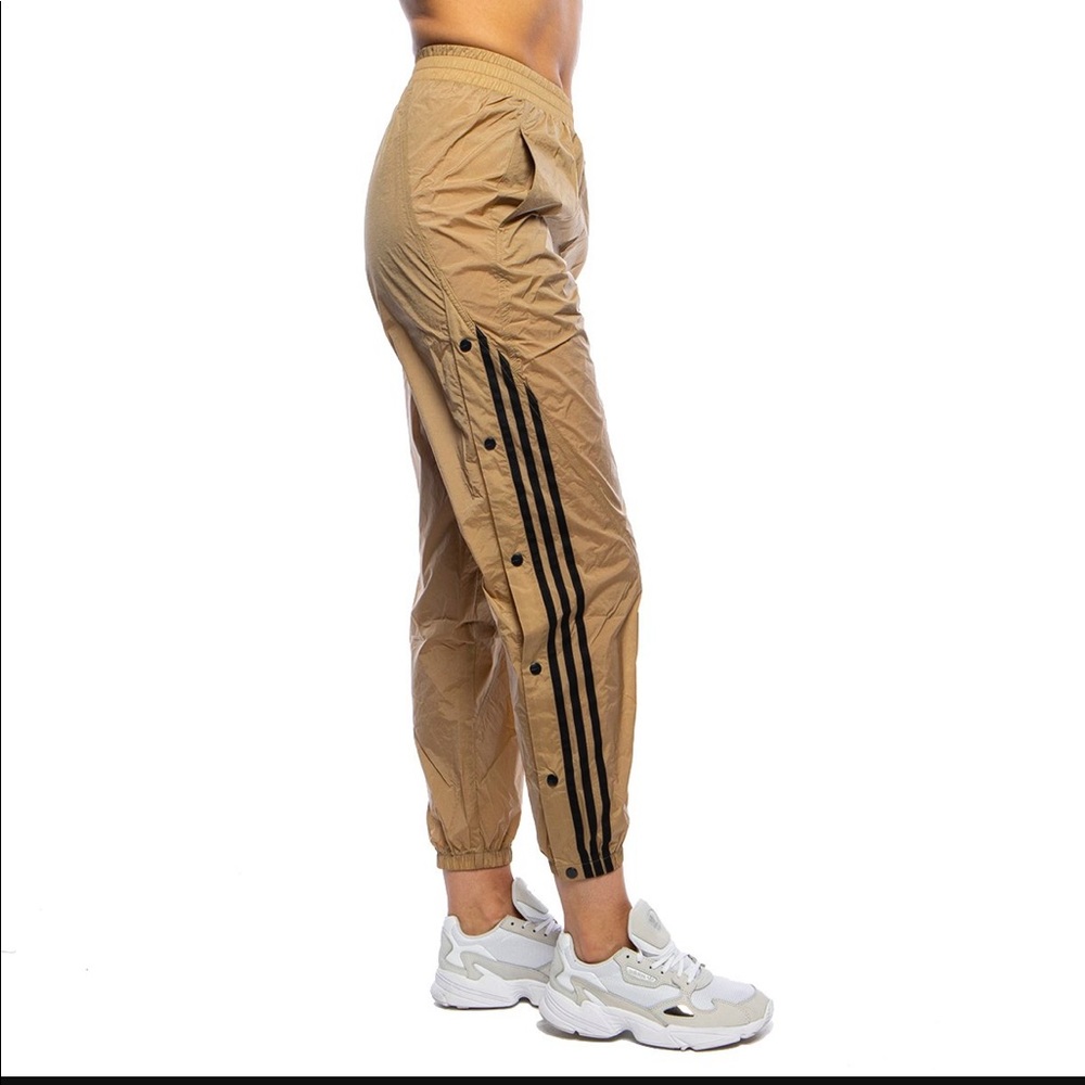 adidas track pants. Size medium. Rivets open on sides. Unisex.